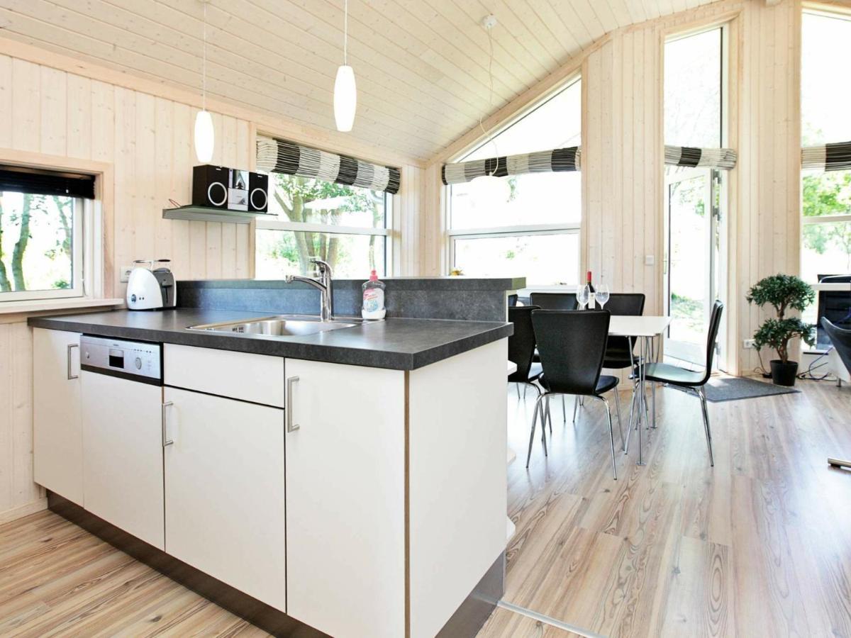 Three-Bedroom Holiday Home In Grossenbrode 8 Phòng bức ảnh